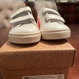 Toddler kids Veja Esplar Velcro leather sneaker